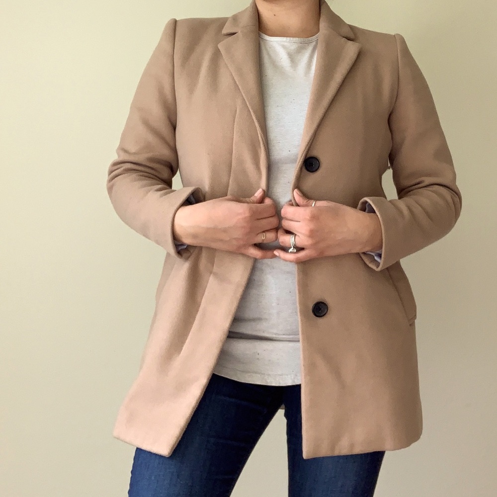 Banana Republican Coat